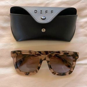 DIFF Eyewear Carson Sunglasses
